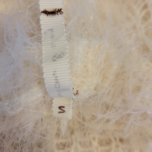 Willow & Clay Open Knit Sweater - Picture 4 of 7